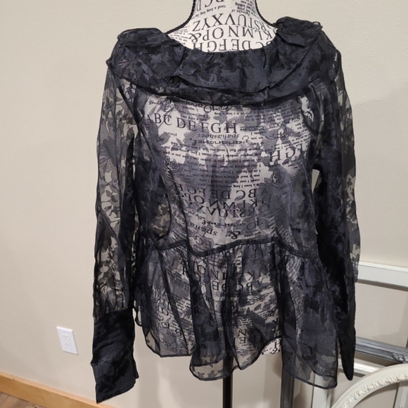 Topshop womens SZ 6 Sheer Blk. Floral layer top Goth, dark fairy,lacey, romantic - Picture 4 of 10